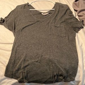 Grey pocket tee